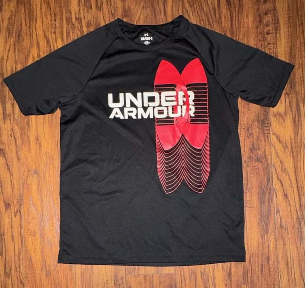 Under Armour T-Shirt Size YLG Black Red Logo Graphic Athletic Top